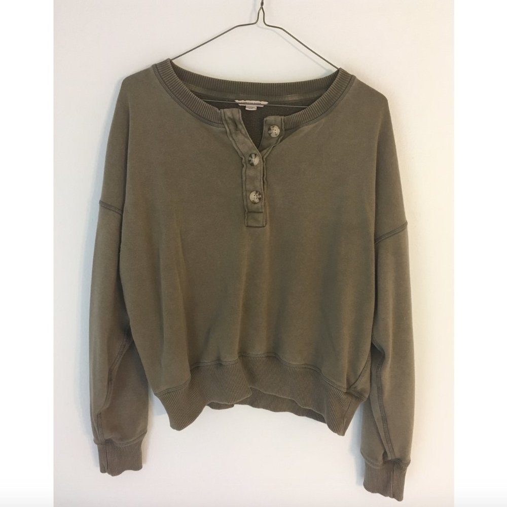American Eagle Henley Sweatshirt